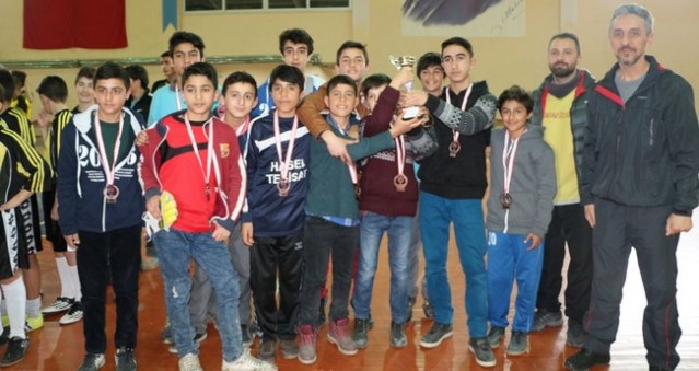 Futsal’da kupa coşkusu