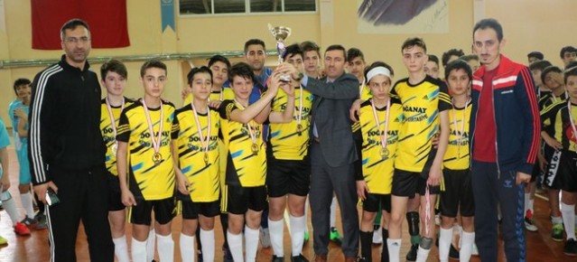 Futsal’da kupa coşkusu