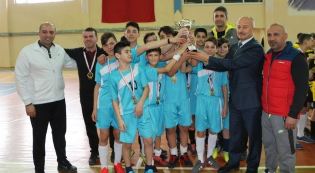 Futsal’da kupa coşkusu