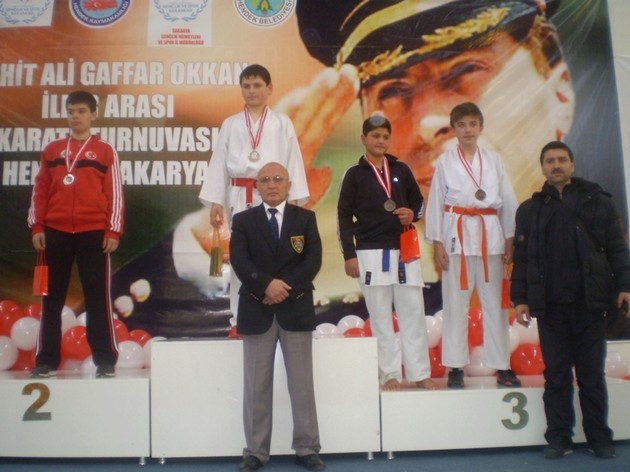 Anlamlı bu günde Geyve ilçesinden 22 madalya