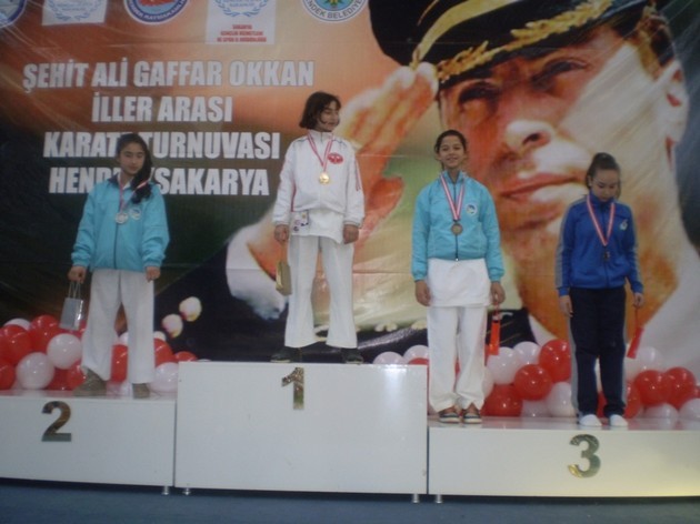 Anlamlı bu günde Geyve ilçesinden 22 madalya