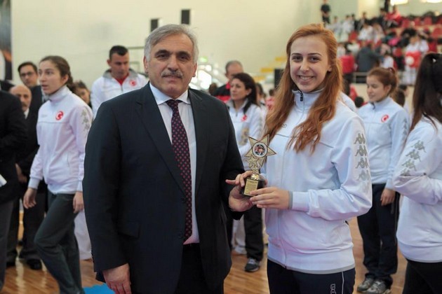 Karateciler Gaffar Okkan'ı unutmadı