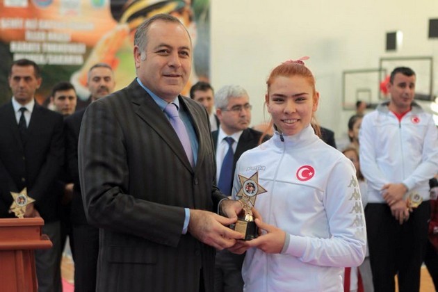 Karateciler Gaffar Okkan'ı unutmadı