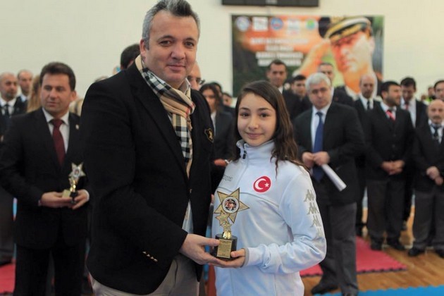 Karateciler Gaffar Okkan'ı unutmadı