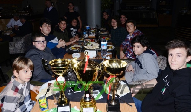 Gelişim Basket'ten Coşkulu Kutlama