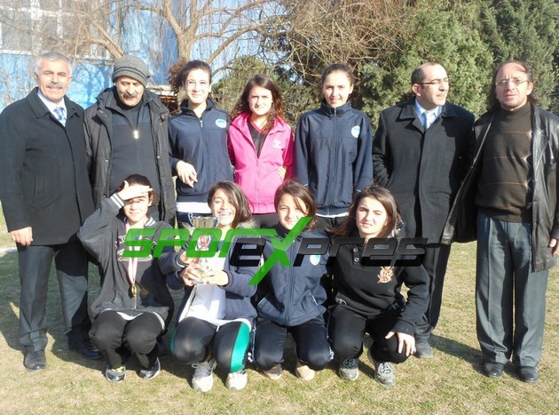 Okullar Arası Kros Müsabakaları Nefes Kesti