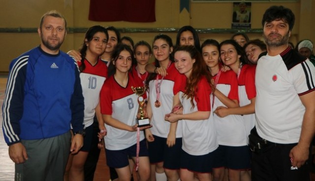 Gençler Hentbol Şampiyonları Belli Oldu