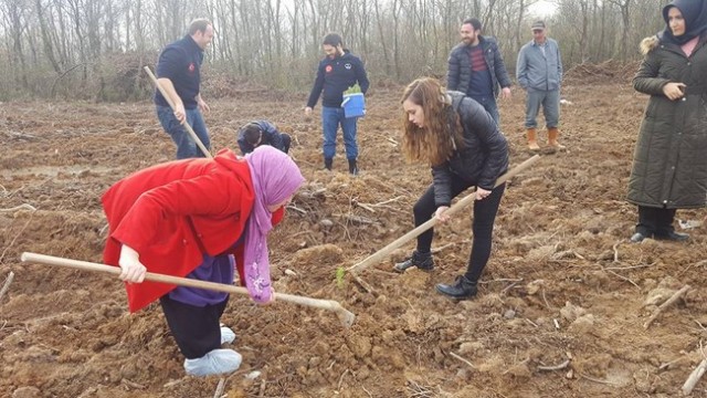 “Gençlerin İyilik Ağacı” Kaynarca'da