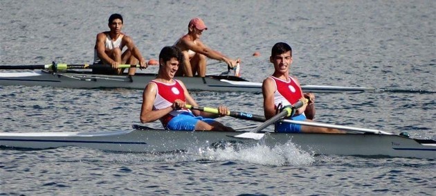 Genç Kürekçiler Sapanca’da