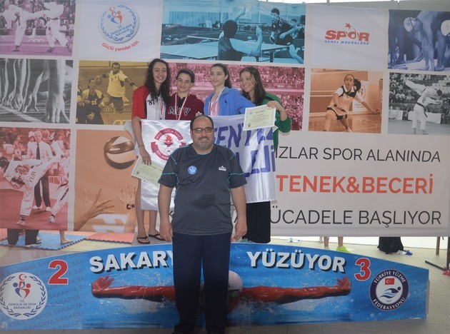 Gençler Türkiye Yüzme Şampiyonası sonaerdi