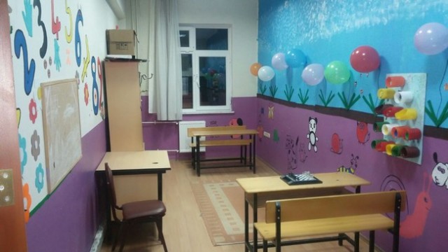 “Gençlerin İyilik Ağacı”  Okulları Renklendiriyor