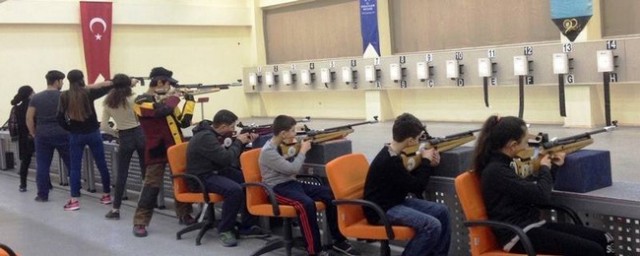 Gençlik Sporda Tatil Yok