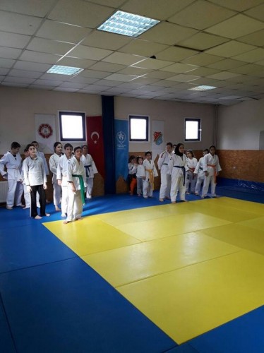 Gençlik Sporda Tatil Yok
