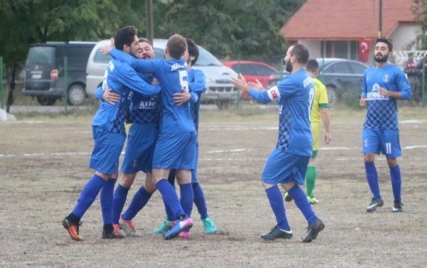 Geyve Bayat-Esentepe Gölspor:3-2