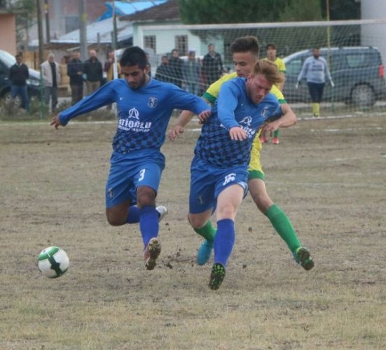Geyve Bayat-Esentepe Gölspor:3-2