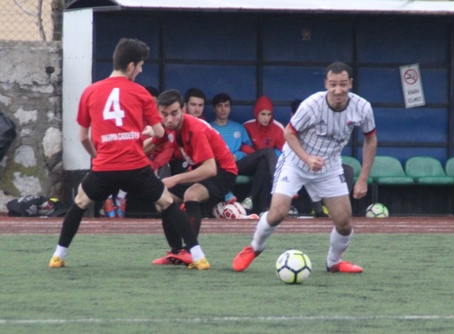 Sakarya Caddesi-Geyvespor:2-4