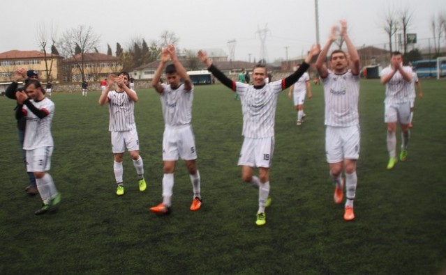 Sakarya Caddesi-Geyvespor:2-4