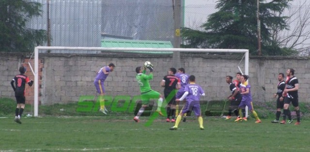 Geyvespor-Karasu Aziziyespor:3-0