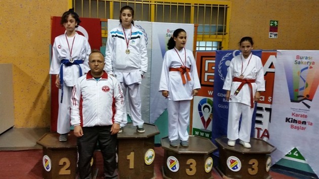 Geyveli sporcuların Cumhuriyet coşkusu