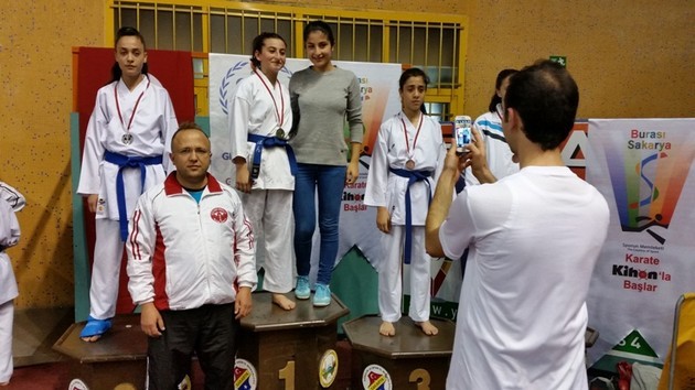 Geyveli sporcuların Cumhuriyet coşkusu