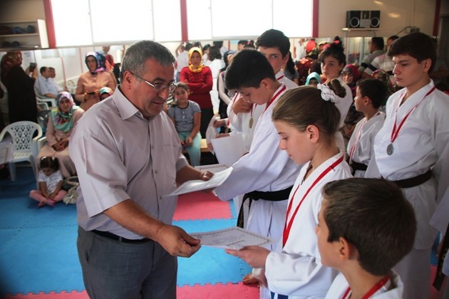 Geyveli Karetecilere ödül