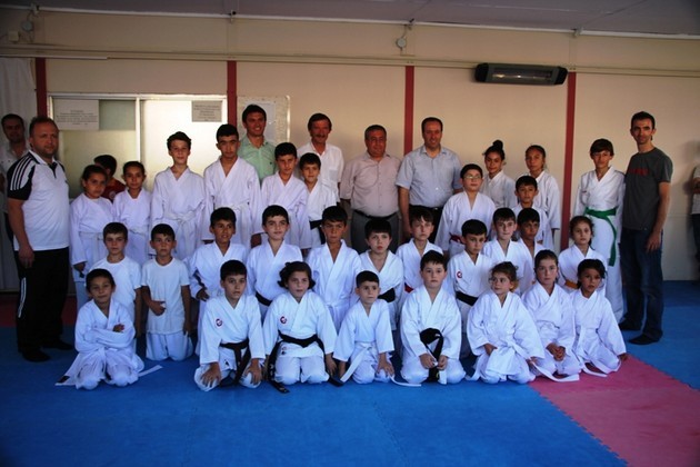Geyveli Karetecilere ödül