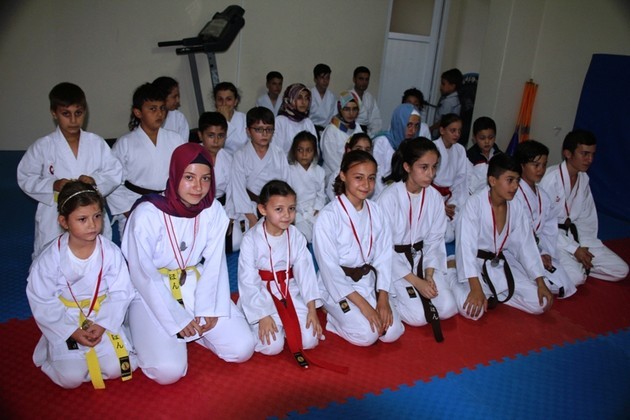 Geyveli Karetecilere ödül