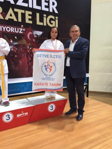 Geyveli sporcular Coştu