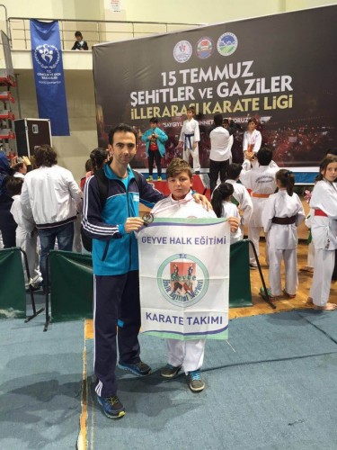 Geyveli sporcular Coştu