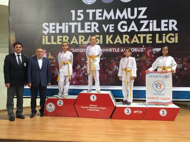 Geyveli sporcular Coştu