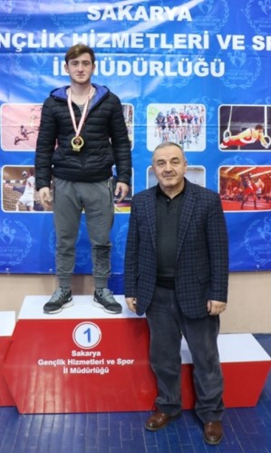 Güreşçiler Lütfü Yaman'da kapıştı