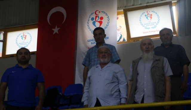 Grekoromen’de Hendek  Serbestte Akyazı
