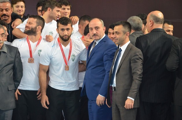Büyükler Güreş Ligi sona erdi