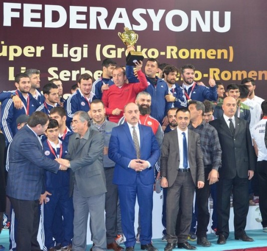 Büyükler Güreş Ligi sona erdi