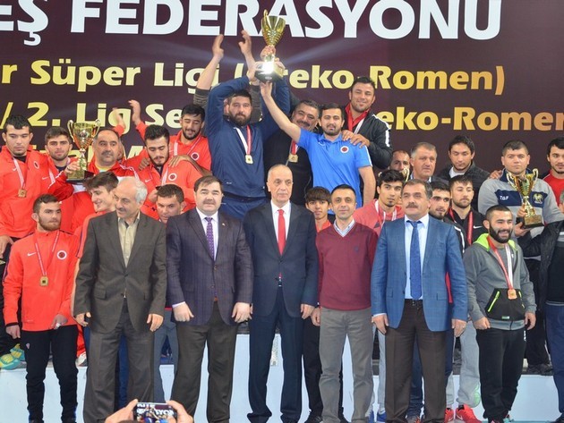 Büyükler Güreş Ligi sona erdi