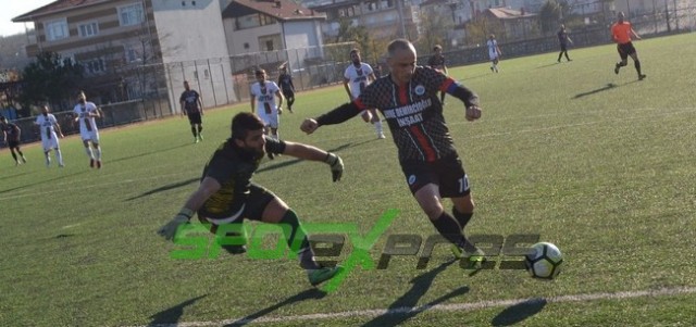 Karasu Güven-Hendek Dereköy: 1-0