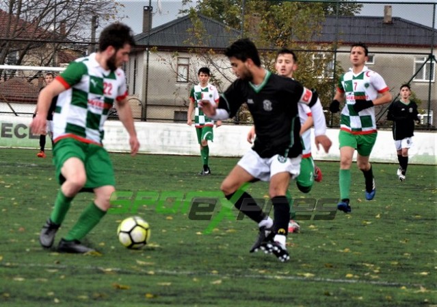 Harmanlıkspor’dan Alaağaç’a 5i bir yerde