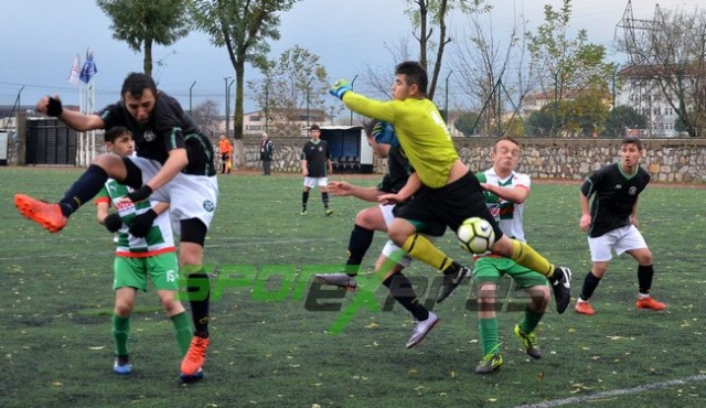 Harmanlıkspor’dan Alaağaç’a 5i bir yerde
