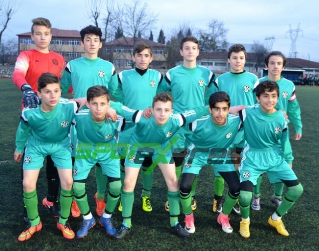 Harmanlık U14 ilk yarıda bitirdi