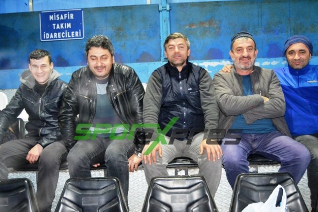 Harmanlık U14 ilk yarıda bitirdi