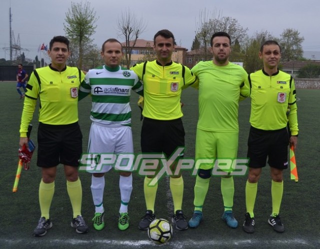Harmanlıkspor zirvenin sahibi 3-0