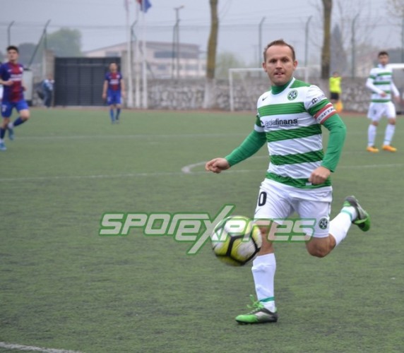 Harmanlıkspor zirvenin sahibi 3-0