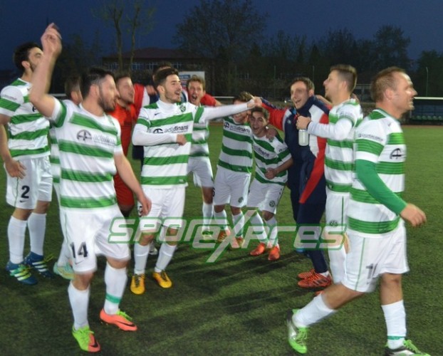Harmanlıkspor zirvenin sahibi 3-0