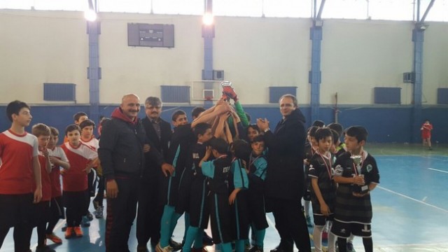 Hendek’te Futsal Coşkusu
