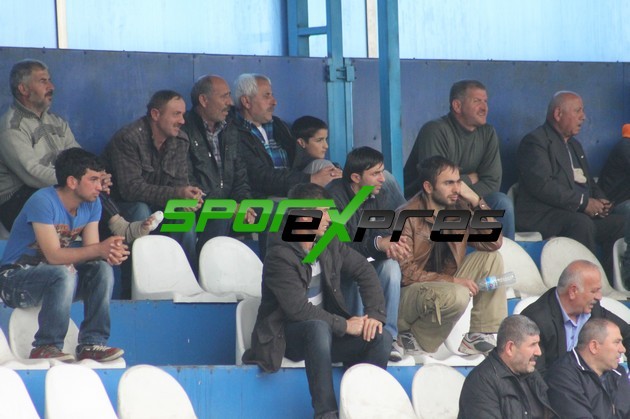 Yeni Hendekspor - Hacıkışlaspor : 2-0