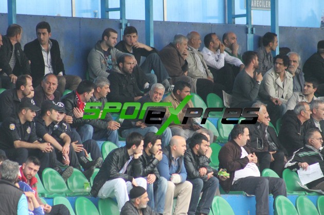 Yeni Hendekspor - Hacıkışlaspor : 2-0