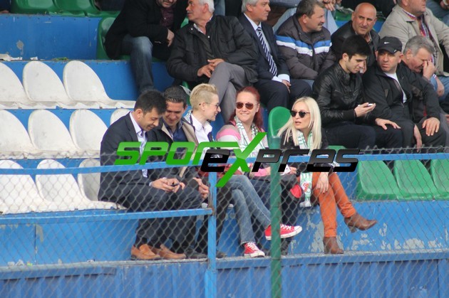 Yeni Hendekspor - Hacıkışlaspor : 2-0