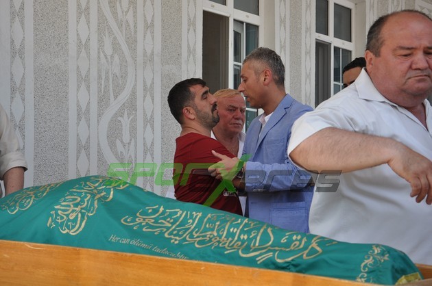 Hüseyin Kama gözyaşlarıyla toprağa verildi