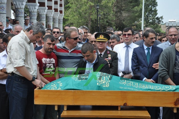 Hüseyin Kama gözyaşlarıyla toprağa verildi