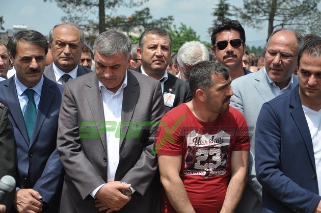 Hüseyin Kama gözyaşlarıyla toprağa verildi
